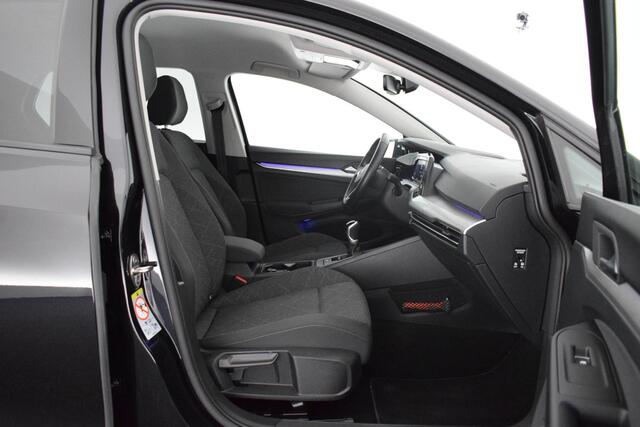 Volkswagen GOLF 1.0 TSI 110pk H6 Life Virtual Cockpit Navigatie