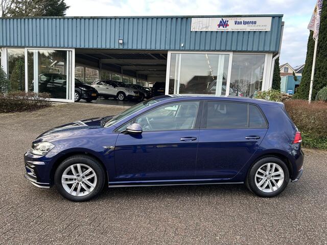Volkswagen GOLF 1.0 TSI Comfortline R-Line
