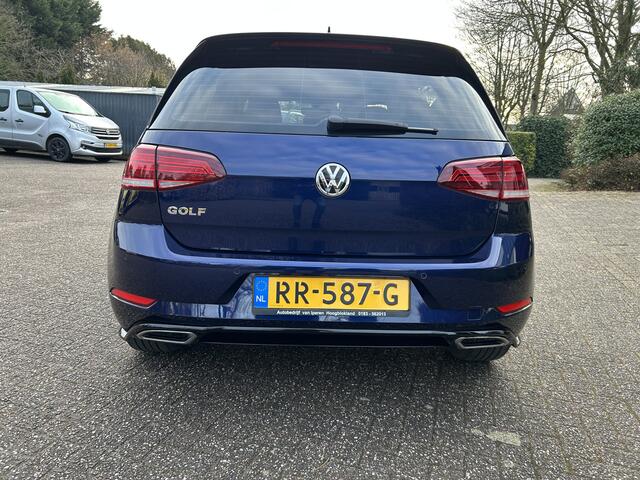 Volkswagen GOLF 1.0 TSI Comfortline R-Line