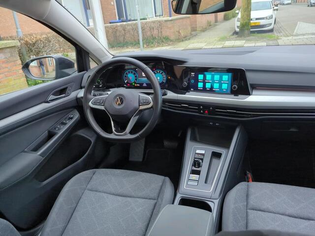 Volkswagen GOLF 1.0 eTSI 110pk DSG Life Navigatie PDC Virtual Cockpit Camera