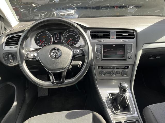 Volkswagen GOLF 1.2 TSI Business Edition Connected
