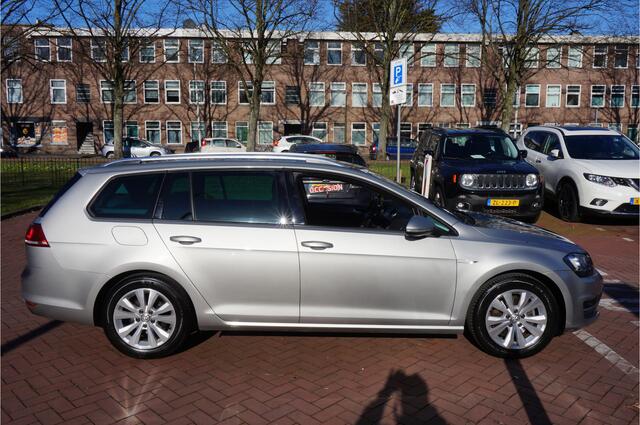Volkswagen GOLF Variant 1.0 TSI Connected Series AP.CARPLAY NAVIGATIE TREKHAAK
