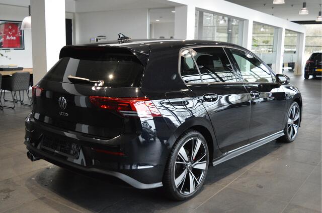 Volkswagen GOLF 2.0 TDI GTD navi camera clima led pdc 18 inch 200 pk !!