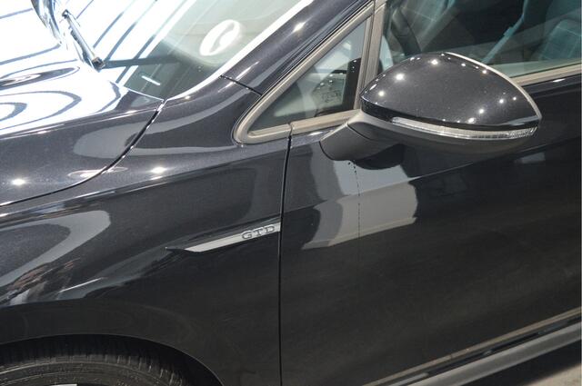 Volkswagen GOLF 2.0 TDI GTD navi camera clima led pdc 18 inch 200 pk !!