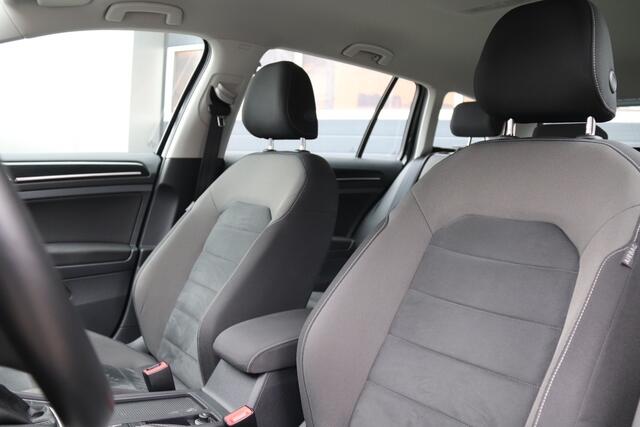 Volkswagen GOLF Variant 1.5 TSI Highline