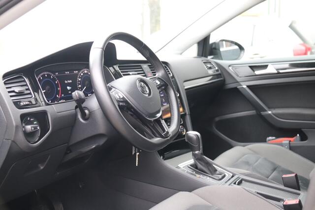 Volkswagen GOLF Variant 1.5 TSI Highline