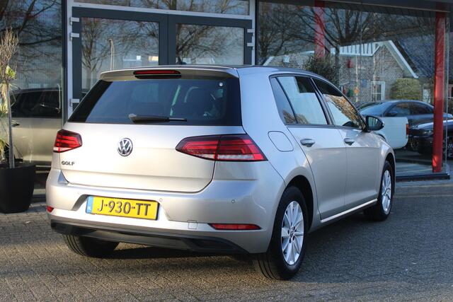 Volkswagen GOLF 7.5 1.0 Business | DSG | CarPlay | PDC | LED |