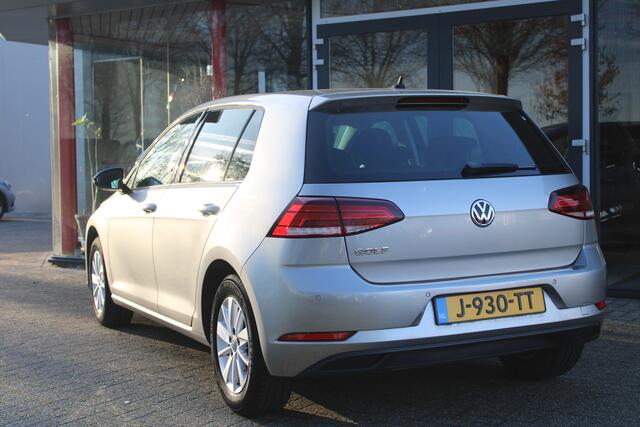 Volkswagen GOLF 7.5 1.0 Business | DSG | CarPlay | PDC | LED |
