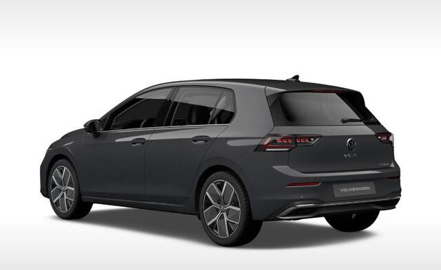Volkswagen GOLF 1.5 eHybrid Style Edition | LED Matrix | DCC | 360 camera | Trekhaak | Getint glas |