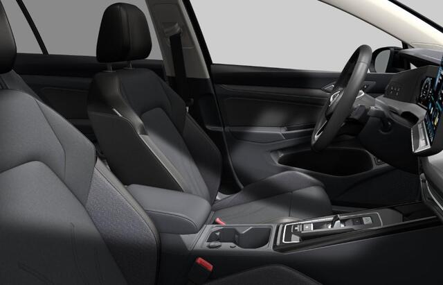 Volkswagen GOLF 1.5 eHybrid Style Edition | LED Matrix | DCC | 360 camera | Trekhaak | Getint glas |