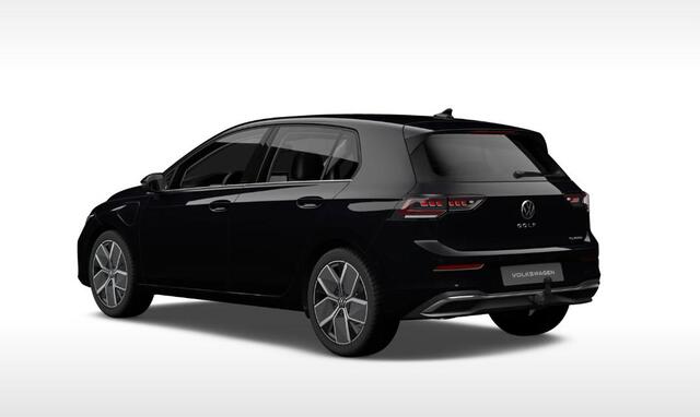Volkswagen GOLF 1.5 eHybrid Style Edition | Trekhaak | LED Matrix | Navigatie | Stuur en Stoelverwarming | Ergo Active