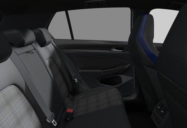 Volkswagen GOLF 1.5 eHybrid GTE I Navigatie I Head-up display I 360 Camera I Black Style I Trekhaak I