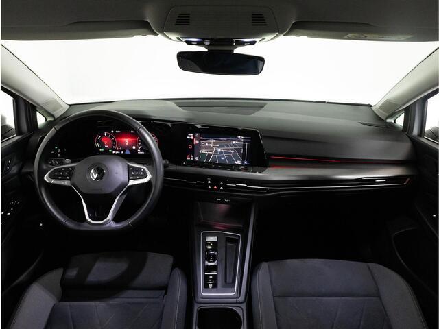 Volkswagen GOLF 1.4 eHybrid 204 PK Style | Achteruitrijcamera | Stoel & Stuurverwarming | Elek. stoel | Navigatie |