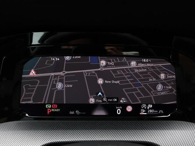 Volkswagen GOLF 1.5 eTSI 115pk DSG R-Line Edition | LED Matrix | Digital Cockpit | 360º Camera | 18" Leeds |