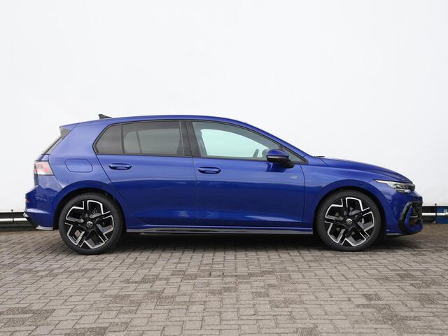 Volkswagen GOLF 1.5 eTSI R-Line Edition 115pk DSG | Led Matrix I Navigatie I Camera I Keyless
