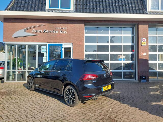 Volkswagen GOLF 1.4 TSI GTE Connected Series