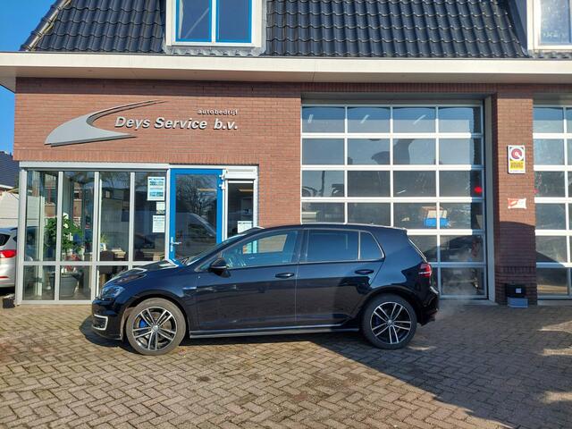 Volkswagen GOLF 1.4 TSI GTE Connected Series