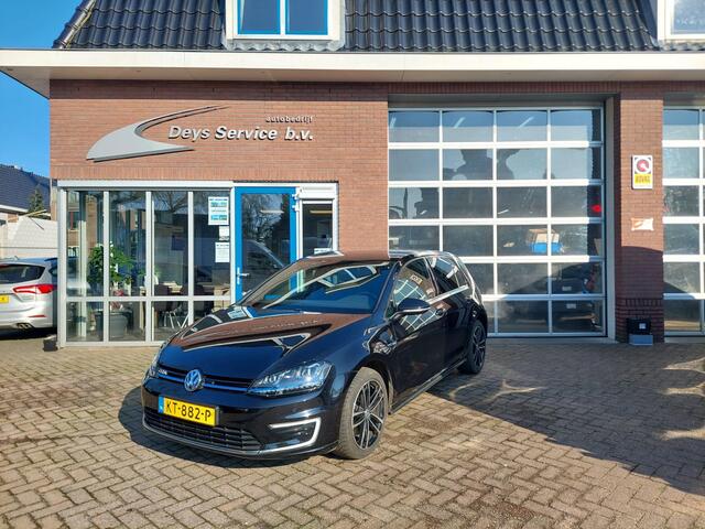 Volkswagen GOLF 1.4 TSI GTE Connected Series