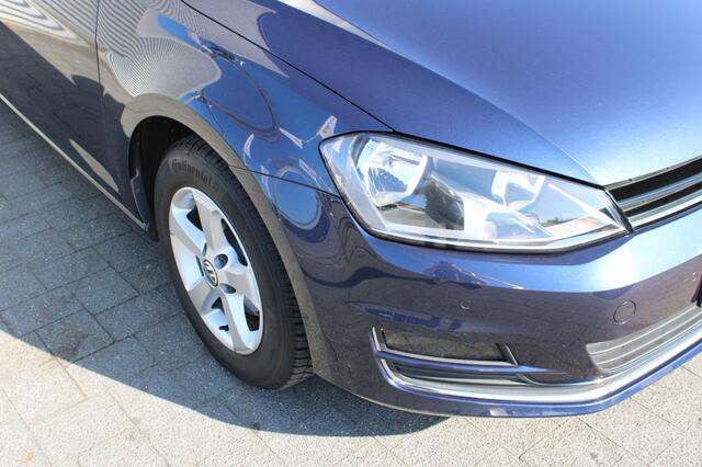 Volkswagen GOLF 1.2 TSI Business Edition Connected | Navi | Trekhaak | PDC | Cam