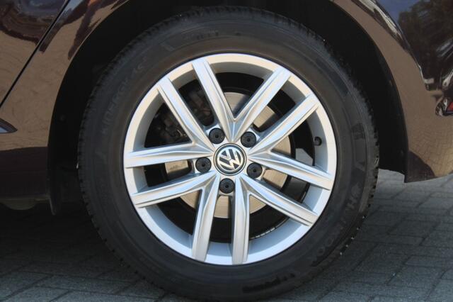 Volkswagen GOLF 1.0 TSI Business Club automaat Navi Plus PDC LM 4-seizoen