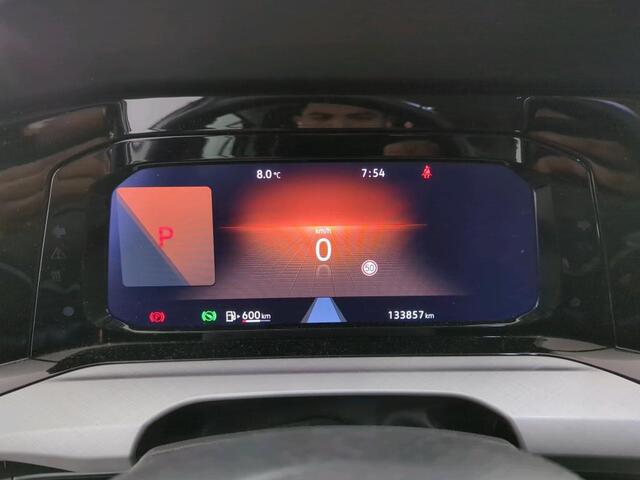 Volkswagen GOLF 1.0 eTSI Business Camera | Carplay | Stoelverwarming | Vol optie | Nap | Volledig Onderh.