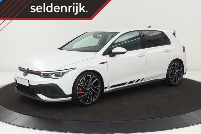 Volkswagen GOLF 2.0 TSI Clubsport | 300pk | Stoel & stuurverwarming | Carplay | Sfeerverlichting | Side Assist | Adaptive cruise | Navigatie