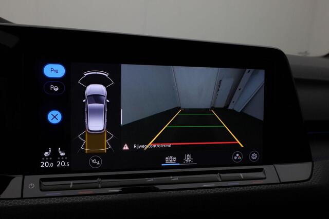 Volkswagen GOLF 1.4 245 pk eHybrid GTE | Stuur-/stoelverwarming | Achteruitrijcamera | Navigatie | Adaptive Cruise | Keyless Entry