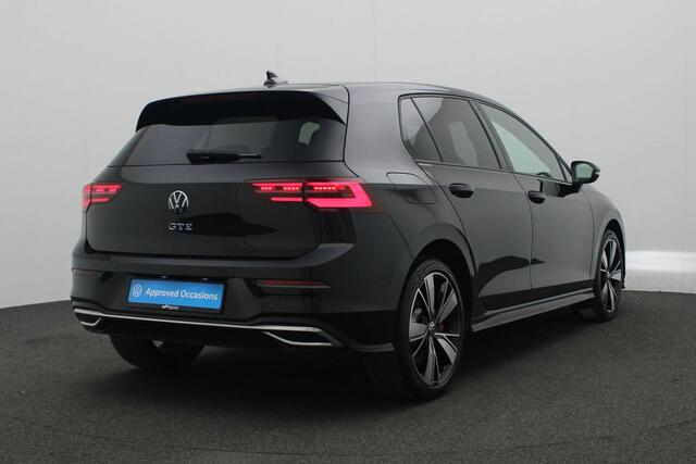Volkswagen GOLF 1.4 245 pk DSG eHybrid GTE | IQ Light | Stuur-/stoelverwarming | Achteruitrijcamera | Navigatie | Keyless Entry