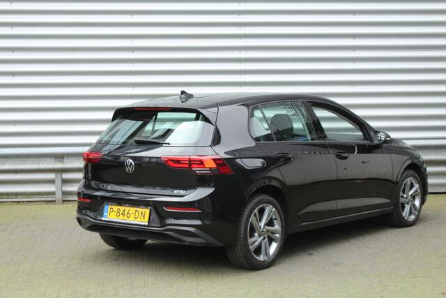 Volkswagen GOLF 1.0 eTSI 111pk Life DSG7 NL Auto-NAP Clima Cruise Navi Camera Carplay Dig. Cockpit 17"LMV