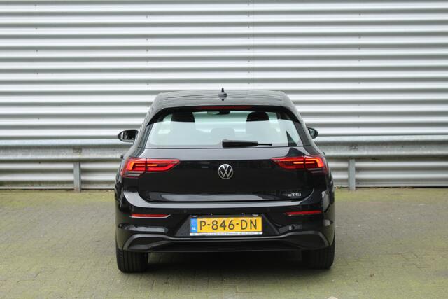 Volkswagen GOLF 1.0 eTSI 111pk Life DSG7 NL Auto-NAP Clima Cruise Navi Camera Carplay Dig. Cockpit 17"LMV
