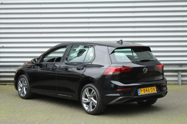 Volkswagen GOLF 1.0 eTSI 111pk Life DSG7 NL Auto-NAP Clima Cruise Navi Camera Carplay Dig. Cockpit 17"LMV