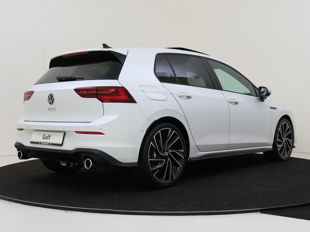 Volkswagen GOLF 2.0 TSI 245 7DSG GTI | Achterlichten LED | Achteruitrijcamera (Rear View) | Afstandscontrolesysteem (Front Assist)