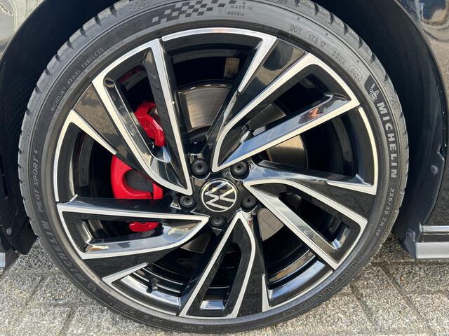 Volkswagen GOLF 2.0 TSI GTI / Pano / IQ Light / 24.000KM / Nieuwstaat