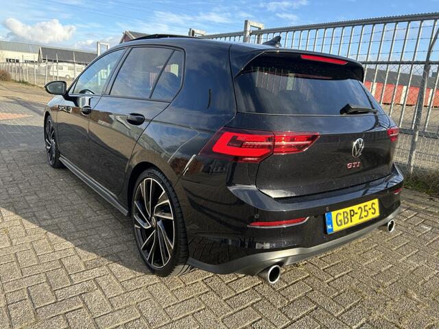Volkswagen GOLF 2.0 TSI GTI / Pano / IQ Light / 24.000KM / Nieuwstaat