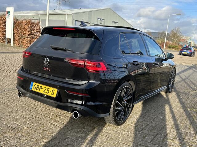 Volkswagen GOLF 2.0 TSI GTI / Pano / IQ Light / 24.000KM / Nieuwstaat
