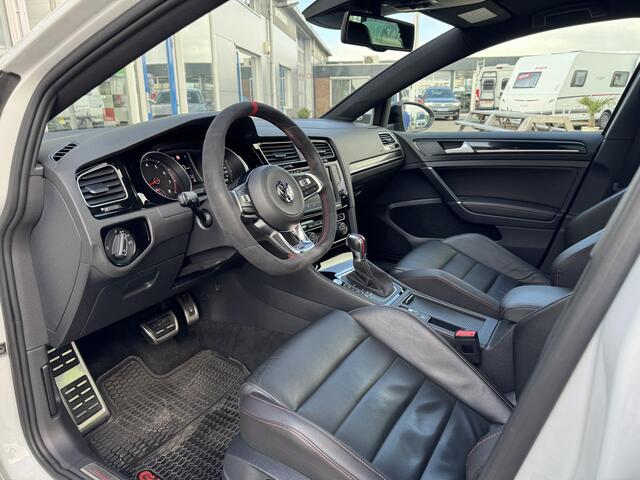 Volkswagen GOLF 2.0 TSI GTI Clubsport PANO | APP CONNECT | TOPSTAAT