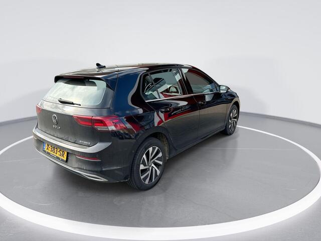 Volkswagen GOLF 1.4 204pk DSG eHybrid Style · Acc · Camera · Park Assist · P-Sensoren · App-Connect · Navi · 16'' Inch ·