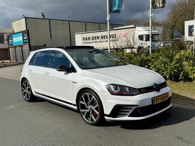 Volkswagen GOLF 2.0 TSI GTI Clubsport 265PK DSGoPanooLeder