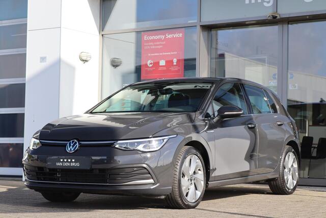 Volkswagen GOLF 1.5 eTSI 131 pk DSG Style | Navigatie | LED | PDC | Climatronic | App Connect | Sfeerverlichting | Adaptive Cruise | 1ST Eigenaar