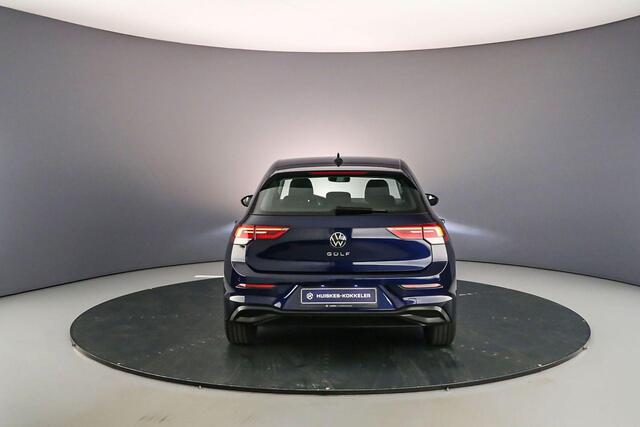 Volkswagen GOLF Golf 1.0 TSI 90pk Parkeersensoren, Airco, Snelheidsbegrenzer, DAB, Radio, Bluetooth, App connect, LED koplampen