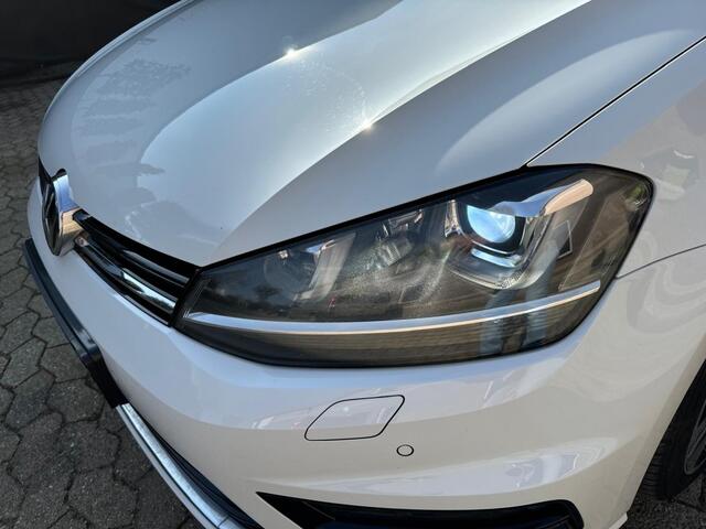 Volkswagen GOLF 1.4 3x R-line Pano Dynaudio 18'' ACC ambient
