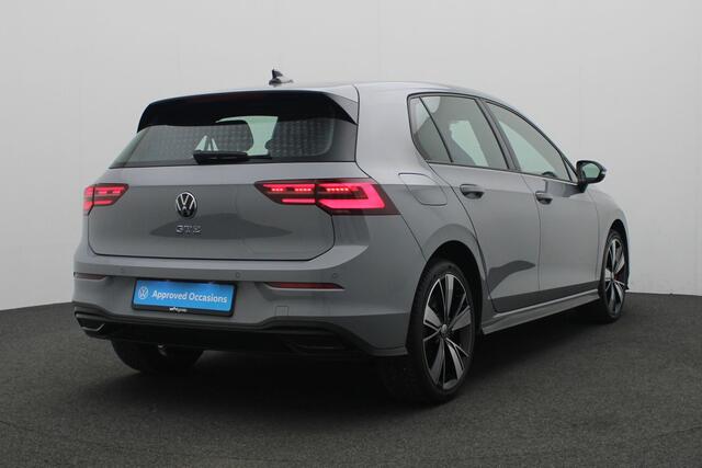 Volkswagen GOLF 1.4 245 pk DSG eHybrid GTE | Adaptief onderstel | IQ Light | Stuur-/stoelverwarming | Navigatie | Parkeersensoren voor/achter