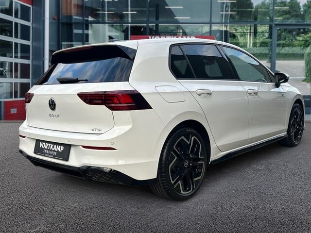 Volkswagen GOLF 1.5 eTSI 150 PK R-LINE 360-CAMERA/ACC/STUUR-STOELVERW/