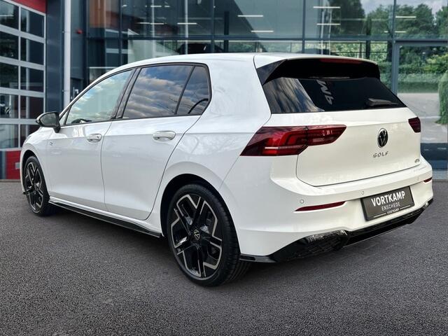 Volkswagen GOLF 1.5 eTSI 150 PK R-LINE 360-CAMERA/ACC/STUUR-STOELVERW/