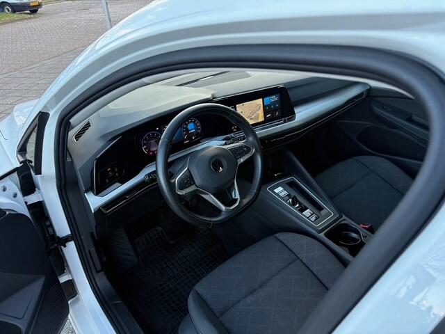 Volkswagen GOLF Variant 1.0 eTSI Life Business | Navi | Cruise | 51.695 km Dealeronderhouden