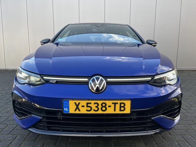 Volkswagen GOLF 2.0 TSI 4Motion Performance Akrapovic Panoramadak