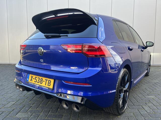 Volkswagen GOLF 2.0 TSI 4Motion Performance Akrapovic Panoramadak