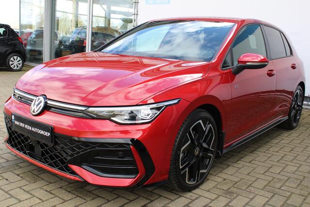 Volkswagen GOLF 1.5 eTSI R-Line Edition 150pk | Achteruitrijcamera | Adaptive cruise controle | Stoel/stuur verwarming | Keyless entry/start | Parkeersensoren V+A | Apple CarPlay/Android Auto | Digital cockpit | DAB | LED koplampen | Sfeerverlichting | Schakelmogelijkhei