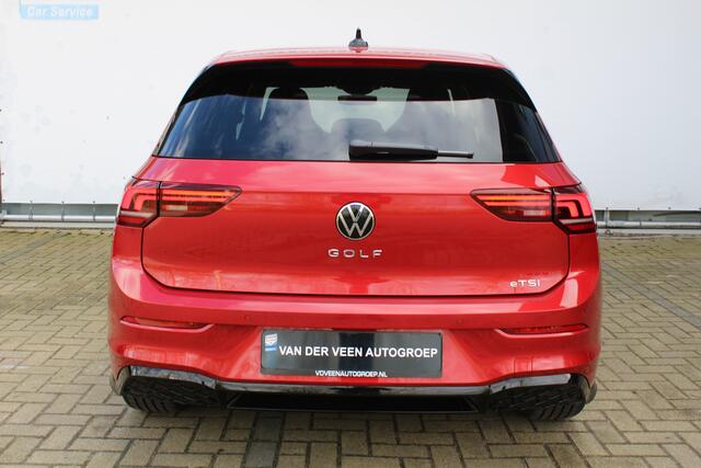 Volkswagen GOLF 1.5 eTSI R-Line Edition 150pk | Achteruitrijcamera | Adaptive cruise controle | Stoel/stuur verwarming | Keyless entry/start | Parkeersensoren V+A | Apple CarPlay/Android Auto | Digital cockpit | DAB | LED koplampen | Sfeerverlichting | Schakelmogelijkhei