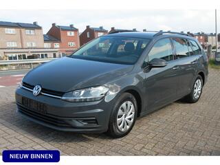 volkswagen-golf-variant-1.0-tsi-tre